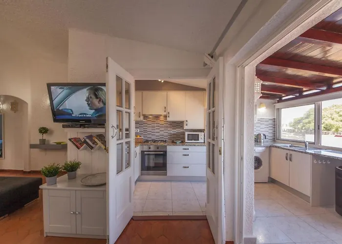 Maritime Discovery 아파트