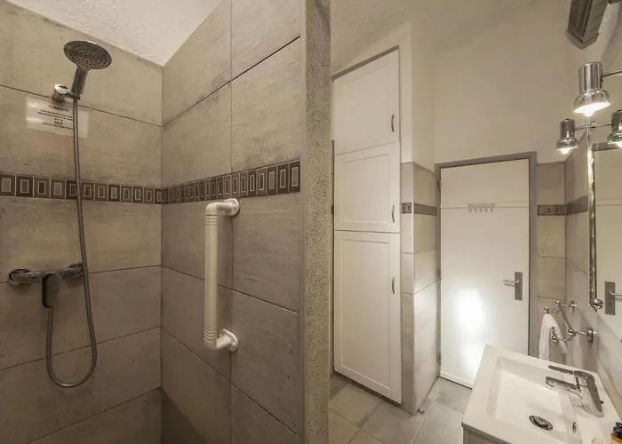 Maritime Discovery 아파트 *